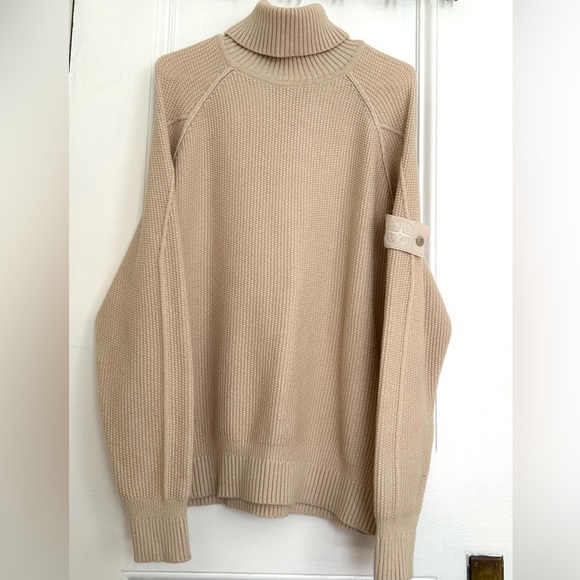 Generic Men’s Beige Sand Turtleneck Sweater Size XL - Picture 3 of 10